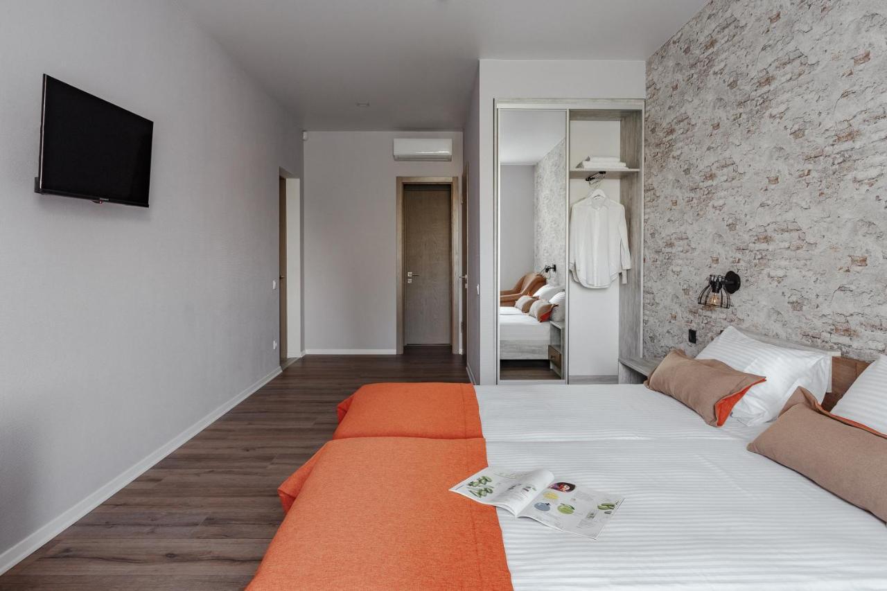 Hotel Fishel Odessa Esterno foto